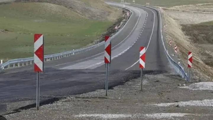 Başkan Çizikci, Ateş’e, Çorum-İskilip yolunu sordu
