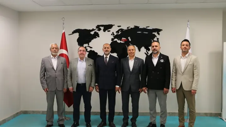 SAĞLIK BAKANLIĞI AVRUPA BİRLİĞİ VE DIŞ İLİŞKİLER GENEL MÜDÜRÜ SAYIN DR. AZİZ ALPER BİTEN’İ MAKAMINDA ZİYARET ETTİK